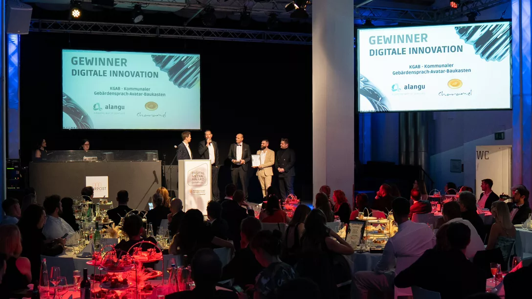 Slide digital media award